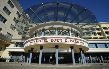 Hotel Eger Park